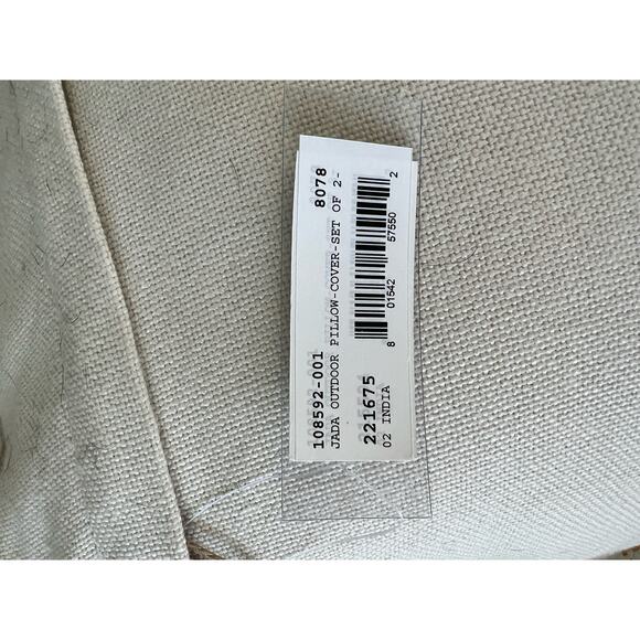 Jada Outdoor Pillow Set NWT - Picture 8 of 8